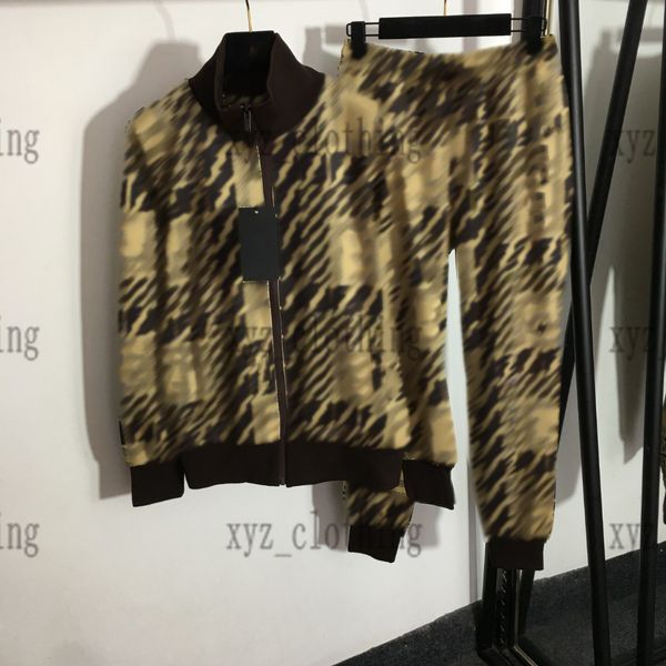 2022 newly luxury womens tracksuits designer jackets long pants full body letter print long-sleeved zipper jacket elastic waist casual trous, Gray
2022 newly luxury womens tracksuits designer jackets long pants full body letter print long-sleeved zipper jacket elastic waist casual trous, Gray