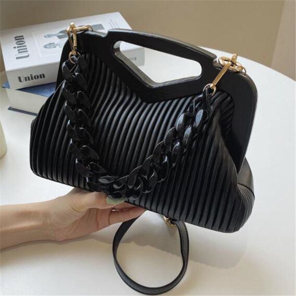 designer leather handbags women bags handle hand pouch fashion crossbody bag female tote thick chain messenger bag
designer leather handbags women bags handle hand pouch fashion crossbody bag female tote thick chain messenger bag