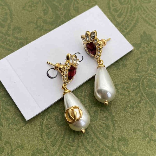 2022 factory wholesale new ancient light luxury high sense minority pearl chain earrings women's bracelet necklace jewelry set ty4g, Silver
2022 factory wholesale new ancient light luxury high sense minority pearl chain earrings women's bracelet necklace jewelry set ty4g, Silver