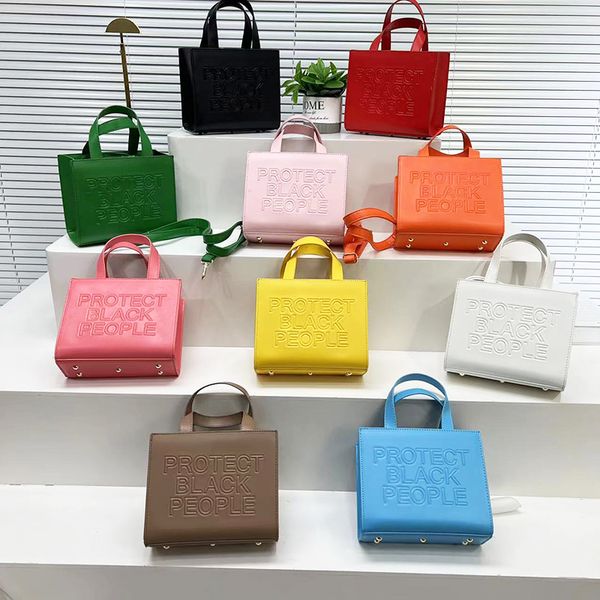 2022 new luxury tote bag pu leather protect black people women shoulder bag designer ladies shopping crossbody purse
2022 new luxury tote bag pu leather protect black people women shoulder bag designer ladies shopping crossbody purse