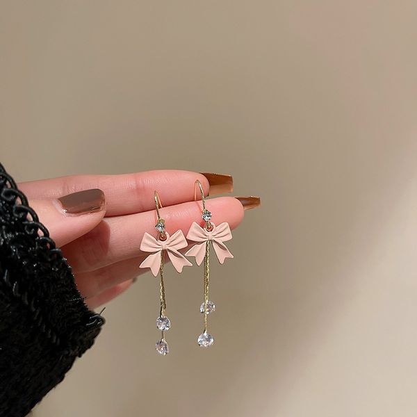 korean style diamond bow earrings temperament simple style long tassel ear hook fashion new girl eardrop women, Golden
korean style diamond bow earrings temperament simple style long tassel ear hook fashion new girl eardrop women, Golden
