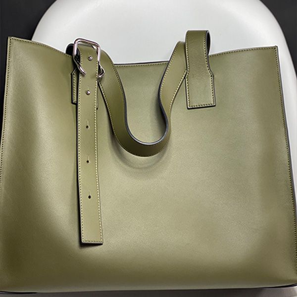 superior quality large capacity tote bags computer business package handbags double side full leather handle fashion shoulder shopping bags
superior quality large capacity tote bags computer business package handbags double side full leather handle fashion shoulder shopping bags