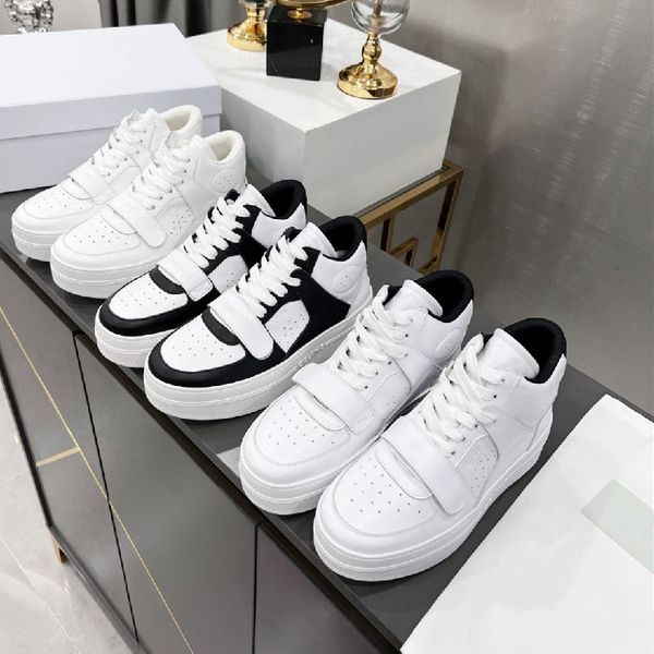 designer high-end women running shoes ct-02 upgraded thick soles height sneakers round toe design retro white shoes leisure leather patchwor
designer high-end women running shoes ct-02 upgraded thick soles height sneakers round toe design retro white shoes leisure leather patchwor