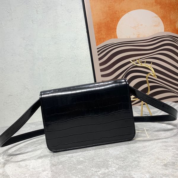 ladies crocodile crossbody bag genuine leather handbag good-looking shoulder bag elegant simple versatile style, Black;red
ladies crocodile crossbody bag genuine leather handbag good-looking shoulder bag elegant simple versatile style, Black;red