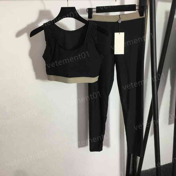 womens two piece pants yoga tracksuit letter logo print webbing panel vest and leggings 2 piece sets luxury designer tracksuits, White
womens two piece pants yoga tracksuit letter logo print webbing panel vest and leggings 2 piece sets luxury designer tracksuits, White