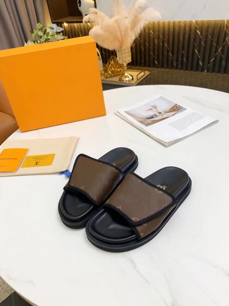 designer comfortable slide luxury slippers pillow comfort velcro mules letter printing thick bottom women men slipper casual style cowhide k, Black
designer comfortable slide luxury slippers pillow comfort velcro mules letter printing thick bottom women men slipper casual style cowhide k, Black