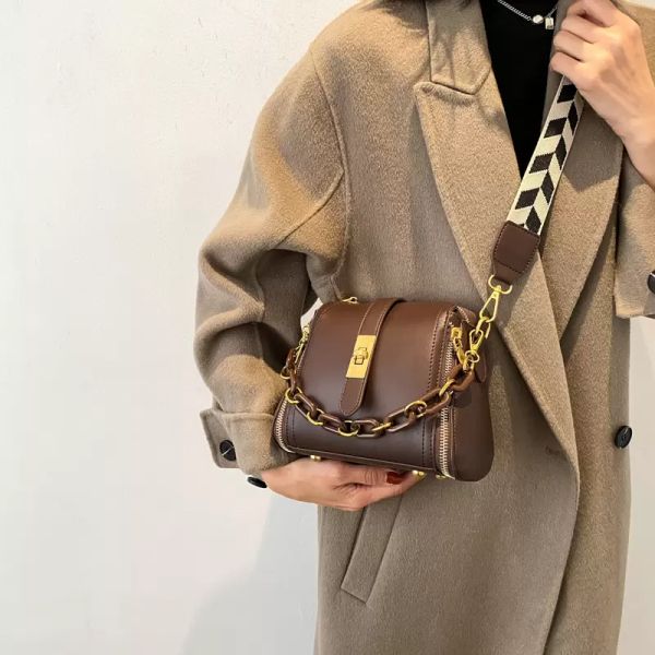 luxury brand handbag 2021 fashion new pu leather womens tote chain vintage shoulder crossbody bucket bags
luxury brand handbag 2021 fashion new pu leather womens tote chain vintage shoulder crossbody bucket bags