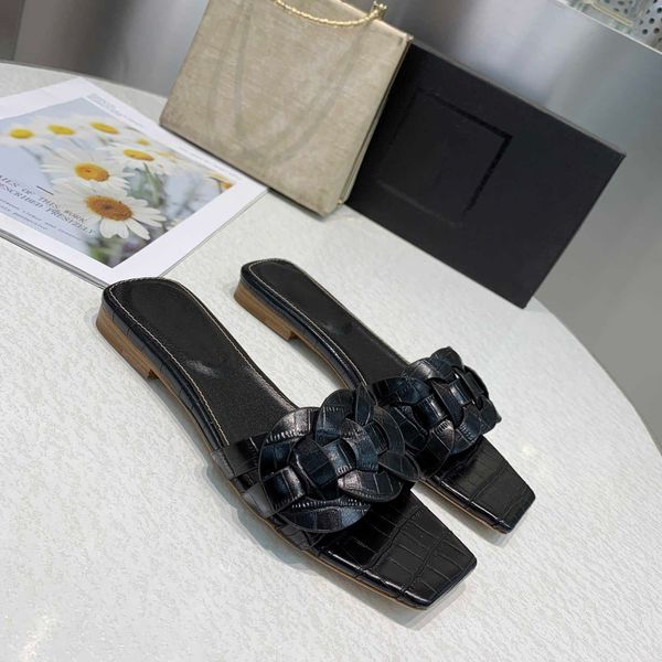 2021 designer heels calfskin leather women sandals luxurys des chaussures intertwining straps flat slides flip flops loafers, Black
2021 designer heels calfskin leather women sandals luxurys des chaussures intertwining straps flat slides flip flops loafers, Black
