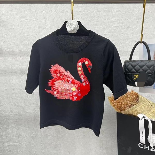 602 2022 runway summer brand same style sweater pullover t shirt crew neck black white short sleeve women's sweaters wante, White;black
602 2022 runway summer brand same style sweater pullover t shirt crew neck black white short sleeve women's sweaters wante, White;black