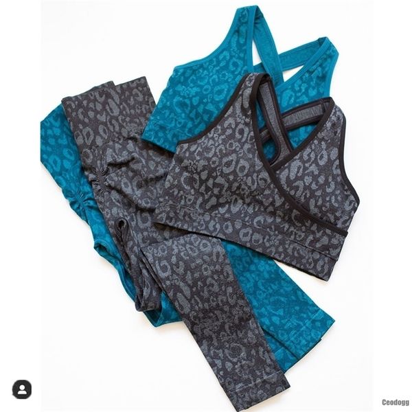 2pcs women seamless leopard yoga set push up sport bra fitness gym clothing leggings camo suit femme swear 220317, Gray
2pcs women seamless leopard yoga set push up sport bra fitness gym clothing leggings camo suit femme swear 220317, Gray