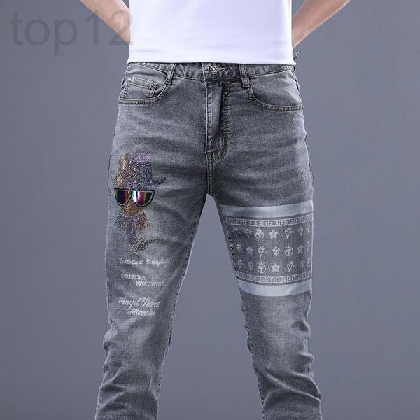 men's jeans designer jeans men's spring and summer 2022 new european diamond printing slim fit small foot straight casual long pan, Blue
men's jeans designer jeans men's spring and summer 2022 new european diamond printing slim fit small foot straight casual long pan, Blue