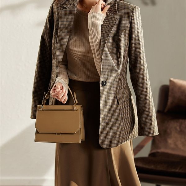 vimly plaid suit jacket for women autumn winter casual office lady business capable blazer femme fashion coats f8666 220402, White;black
vimly plaid suit jacket for women autumn winter casual office lady business capable blazer femme fashion coats f8666 220402, White;black