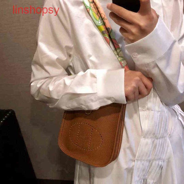 designer herme bags casual and versatile first layer cow leather bucket bag evelyn lychee pattern h
designer herme bags casual and versatile first layer cow leather bucket bag evelyn lychee pattern h