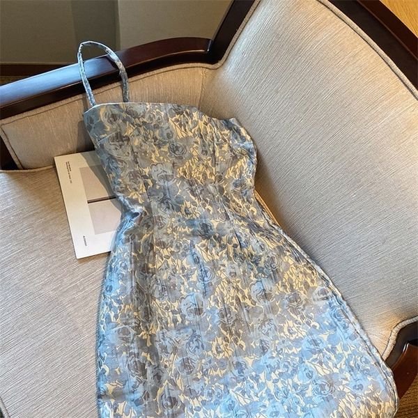 french sleeveless rose print boho summer midi strap dress women floral blue dresses sundress vintage classic trendy robe female 220705, Black;gray
french sleeveless rose print boho summer midi strap dress women floral blue dresses sundress vintage classic trendy robe female 220705, Black;gray