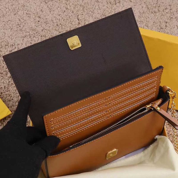 3-piece mini flap chain bags women handbag shoulder bag messenger bag womens handbags toiletry pouch cross body purses leather clutch backpa
3-piece mini flap chain bags women handbag shoulder bag messenger bag womens handbags toiletry pouch cross body purses leather clutch backpa