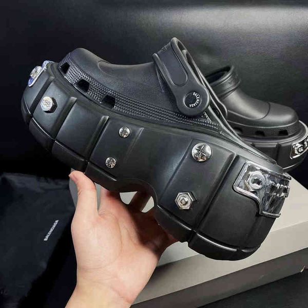 sandals summer paris hole shoes half slippers thick soled heightening women wearing beach sandals, Black
sandals summer paris hole shoes half slippers thick soled heightening women wearing beach sandals, Black