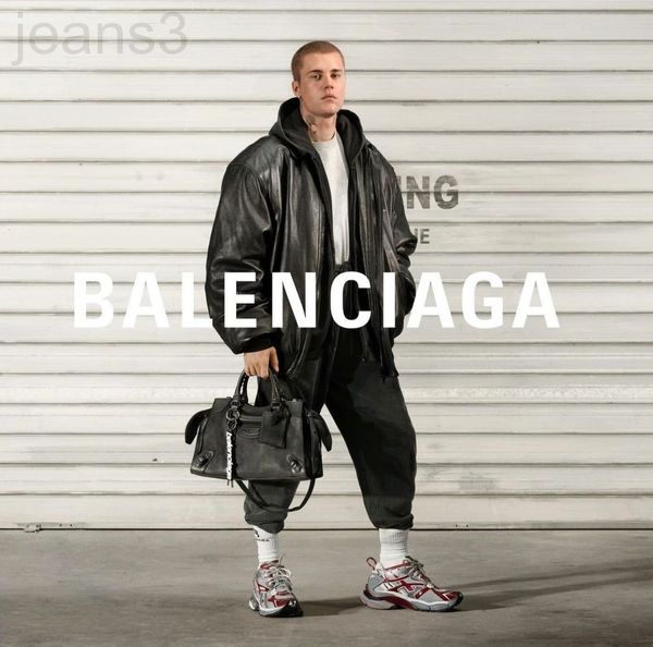 men's tracksuits designer 2022 spring and autumn br replica kuqi high version leisure loose cotton guard trousers for men women, Gray
men's tracksuits designer 2022 spring and autumn br replica kuqi high version leisure loose cotton guard trousers for men women, Gray