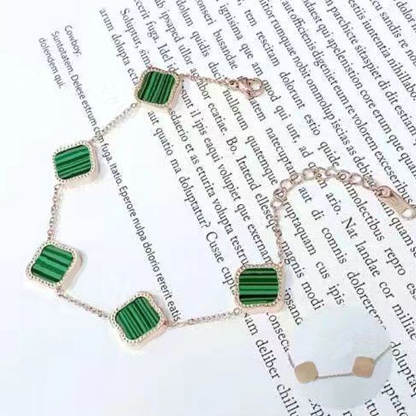elegant designer bracelet fashion simple exquisite ladies wedding classic bracelets special exquisite gift 16 colors 8231449, Golden;silver
elegant designer bracelet fashion simple exquisite ladies wedding classic bracelets special exquisite gift 16 colors 8231449, Golden;silver
