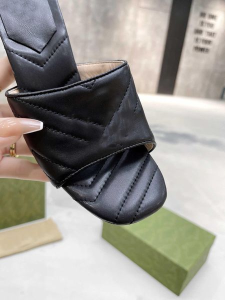 designer luxury women sandals 2022 lady high heels beach leather shoes double g metal slides black white green red blue shoe auf
designer luxury women sandals 2022 lady high heels beach leather shoes double g metal slides black white green red blue shoe auf