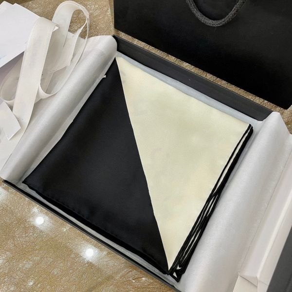 original quality classic camellia c scarf hand crimping headcloth black and white letter luxurious kerchief designer silk scarves wholesale, Blue;gray
original quality classic camellia c scarf hand crimping headcloth black and white letter luxurious kerchief designer silk scarves wholesale, Blue;gray