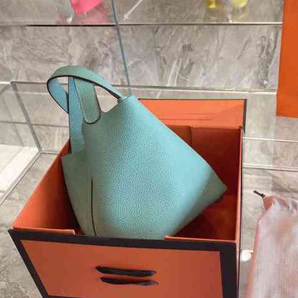 shoulder bags designer fashion simple bucket bag women's real leather mobile phone handbags 211216
shoulder bags designer fashion simple bucket bag women's real leather mobile phone handbags 211216