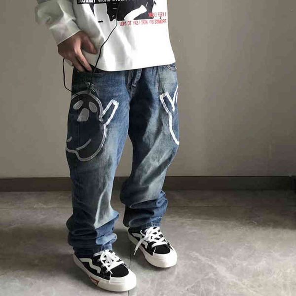 hip hop ripped hole letter embroidery doll blue washed men's jeans pants straight retro frayed casual baggy denim trousers t220803
hip hop ripped hole letter embroidery doll blue washed men's jeans pants straight retro frayed casual baggy denim trousers t220803