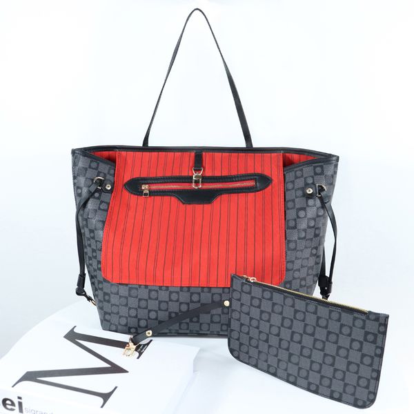 women shoulder bags women chain crossbody bag fashion quilted heart leather handbags female famous designer purse 01
women shoulder bags women chain crossbody bag fashion quilted heart leather handbags female famous designer purse 01