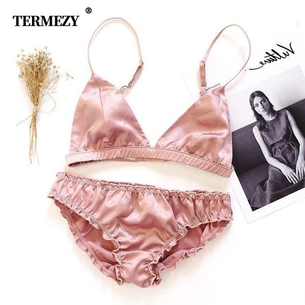 termezy women bralette set ultrathin comfortable intimate lingerie wire brassiere triangle cup underwear bra and panty set y200115, Red;black
termezy women bralette set ultrathin comfortable intimate lingerie wire brassiere triangle cup underwear bra and panty set y200115, Red;black