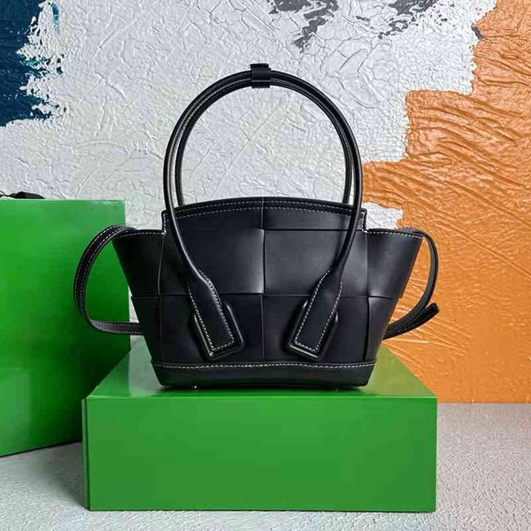 correct bag venetas bottegas arco handbags mini mini woven handbag imported calf zipper contrast leather women's shoulder
correct bag venetas bottegas arco handbags mini mini woven handbag imported calf zipper contrast leather women's shoulder