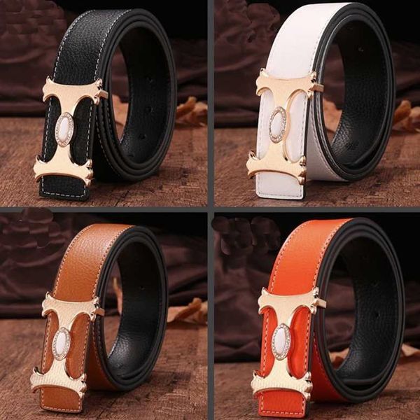 fashion letter leather belt for men black waist men alloy buckle belt 2017 brand designer 105cm-130cm, Black;brown
fashion letter leather belt for men black waist men alloy buckle belt 2017 brand designer 105cm-130cm, Black;brown