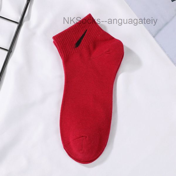 fashion classic men's socks hook brand designer women's leisure lovers' short tube sportsocks luxury women men breathable ver, Black
fashion classic men's socks hook brand designer women's leisure lovers' short tube sportsocks luxury women men breathable ver, Black