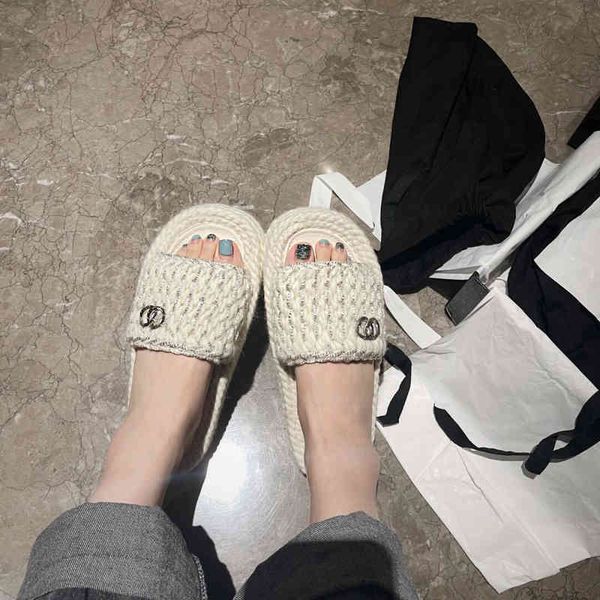 sandals women wear cool slippers outside the flat bottom. style xiaoxiangfeng knitted anti-skid thick bottom raised one-sided in spring 8wai, Black
sandals women wear cool slippers outside the flat bottom. style xiaoxiangfeng knitted anti-skid thick bottom raised one-sided in spring 8wai, Black