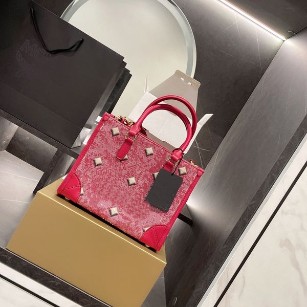 2021designer shoulder bag for men and women canvas portable shopping bag printing embroidery process
2021designer shoulder bag for men and women canvas portable shopping bag printing embroidery process