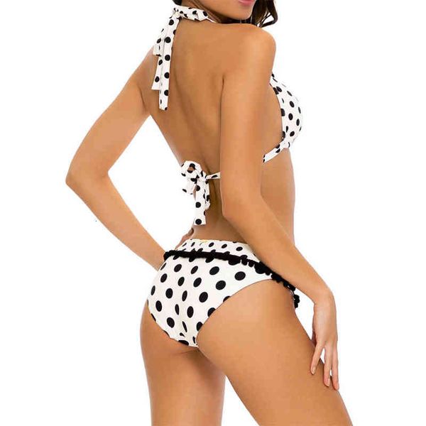 bikini swimsuit hairball sub system neck women's swimsuit low waist splicing wave point, White;black
bikini swimsuit hairball sub system neck women's swimsuit low waist splicing wave point, White;black
