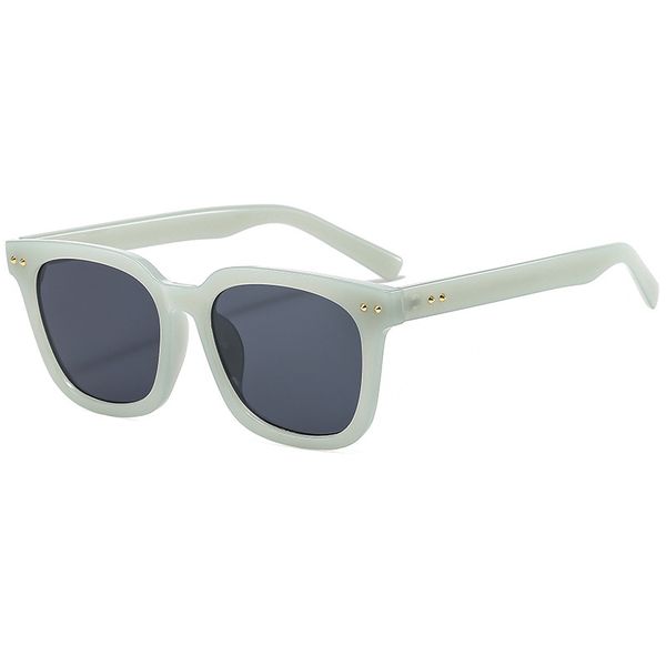 fashion wholesale sunglasses manufacturers direct selling outdoor retro multicolor sunglasses 03, White;black
fashion wholesale sunglasses manufacturers direct selling outdoor retro multicolor sunglasses 03, White;black