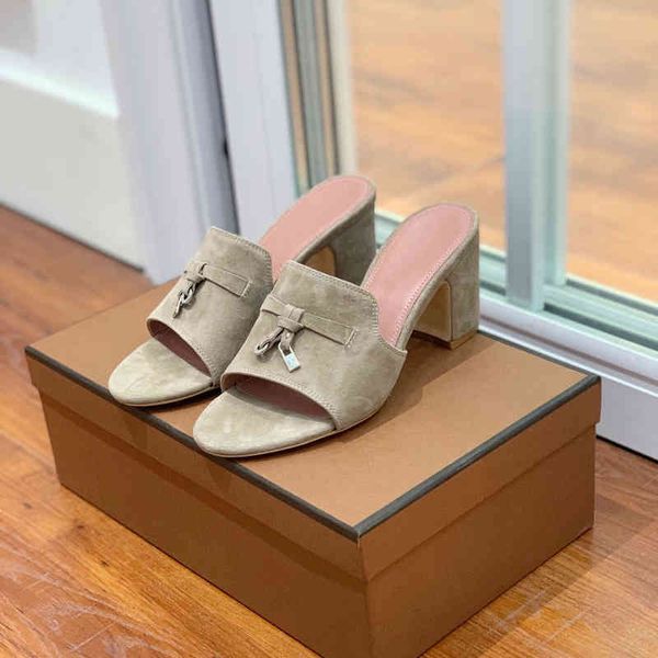 sandals summer women's shoes fashion tassel half slippers solid color sheep anti velvet thick high heels versatile outdoor sandals, Black
sandals summer women's shoes fashion tassel half slippers solid color sheep anti velvet thick high heels versatile outdoor sandals, Black