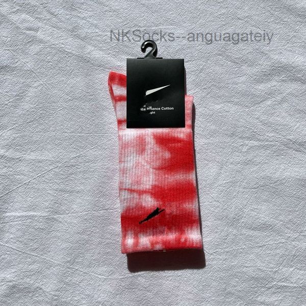 classic fashion men's socks hook brand cotton tie dyed long tube street couple middle moisture absorption sock men women luxury medium, Black
classic fashion men's socks hook brand cotton tie dyed long tube street couple middle moisture absorption sock men women luxury medium, Black