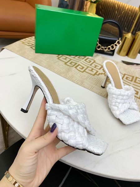 women sandals designer slides slippers cutout leather sandal embossed butterfly luxury leather slipper woman mules sizes 35-40 0421, Black
women sandals designer slides slippers cutout leather sandal embossed butterfly luxury leather slipper woman mules sizes 35-40 0421, Black