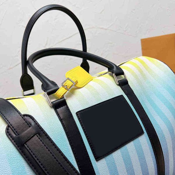 designer duffel bags women classic handbag duffel fashion shoulder leather crossbody messenger high capacity gym travel luggage 220421
designer duffel bags women classic handbag duffel fashion shoulder leather crossbody messenger high capacity gym travel luggage 220421