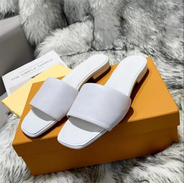 2022 classic slippers sandals revival flat mules shoes men women slides sandal designer black pink orange blue brown white summer flip flops
2022 classic slippers sandals revival flat mules shoes men women slides sandal designer black pink orange blue brown white summer flip flops
