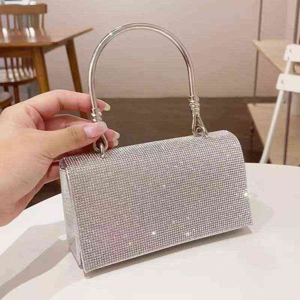 luxury designer handbags for women evening bags 2022 shopper purses fashion shiny rhinestones metal handle chain square tote bag y220421
luxury designer handbags for women evening bags 2022 shopper purses fashion shiny rhinestones metal handle chain square tote bag y220421