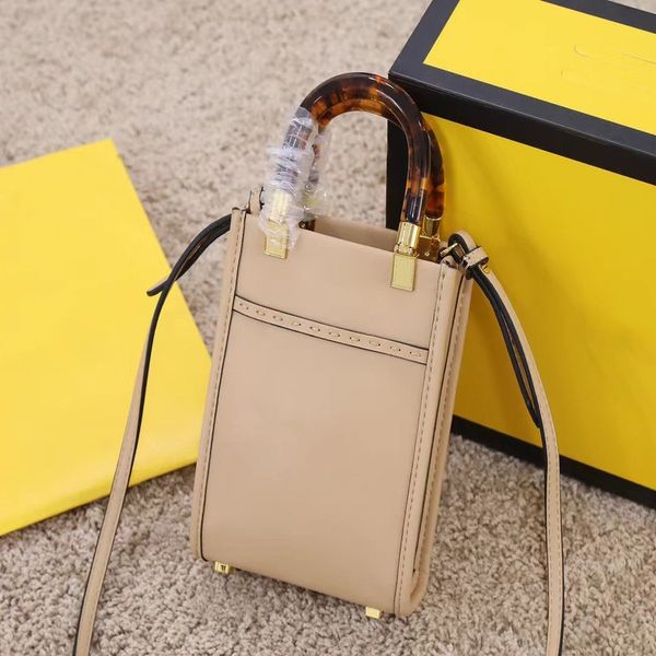 premium leather bags luxury ladies tote bags lightweight small hand shoulder bags 220729
premium leather bags luxury ladies tote bags lightweight small hand shoulder bags 220729