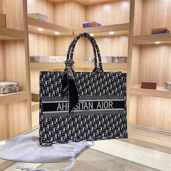 large capacity portable shopping spring and summer canvas bag feeling popular atmosphere tote bag
large capacity portable shopping spring and summer canvas bag feeling popular atmosphere tote bag