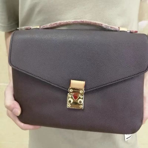 fashion luxury designer bag favorite handbag ladies handbag all chain embossed shoulder 40780 crossbody briefcases satchel metis
fashion luxury designer bag favorite handbag ladies handbag all chain embossed shoulder 40780 crossbody briefcases satchel metis