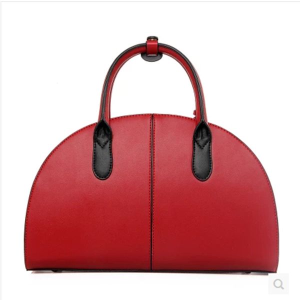 tote bag fringed shell bags luxury designer bag pu leather handbags fashion elegant packs embossed handbag leisure shoulder fanny pack purse
tote bag fringed shell bags luxury designer bag pu leather handbags fashion elegant packs embossed handbag leisure shoulder fanny pack purse