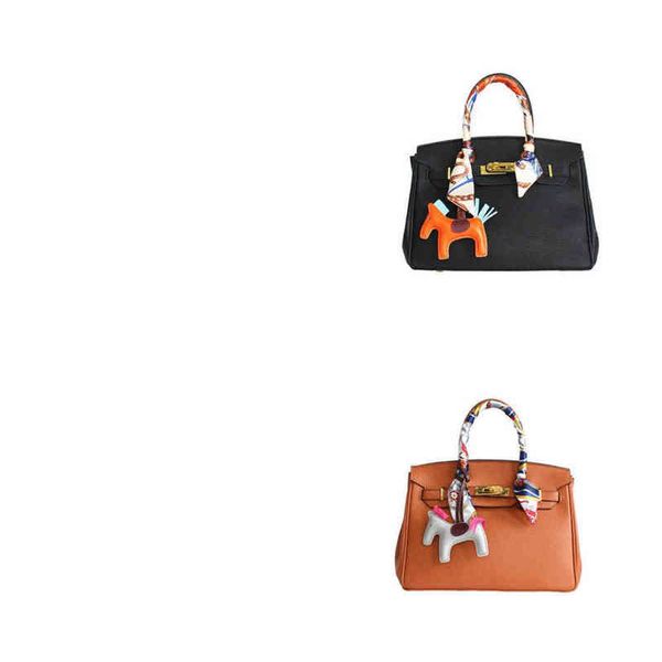 fashion women handbags heme small ck women's bag autumn and winter portable single shoulder oblique span head layer cowhide litchi grai
fashion women handbags heme small ck women's bag autumn and winter portable single shoulder oblique span head layer cowhide litchi grai
