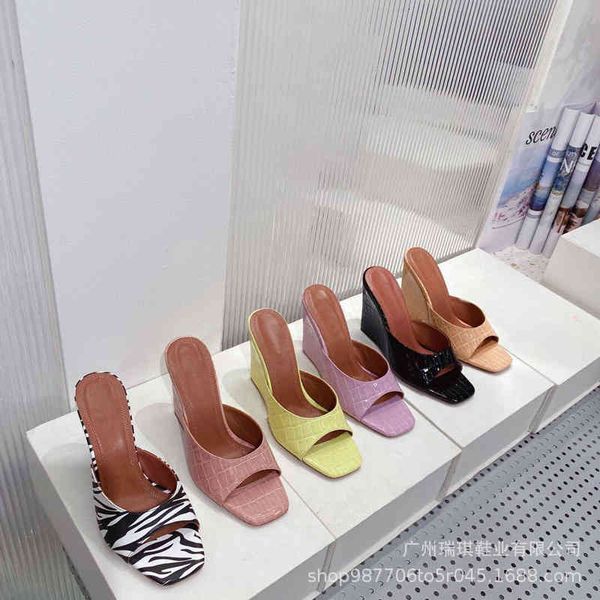 sandals summer women's shoes square head fish mouth slope heel stone pattern high heels are fashionable simple, wear herringbone 623o, Black
sandals summer women's shoes square head fish mouth slope heel stone pattern high heels are fashionable simple, wear herringbone 623o, Black