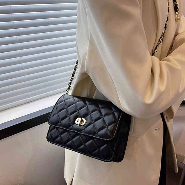 2022 trend women's shoulder bag pu leather for women luxury solid color crossbody ladie design fashion handbag and purses
2022 trend women's shoulder bag pu leather for women luxury solid color crossbody ladie design fashion handbag and purses