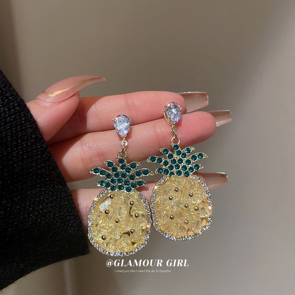 silver stud rhinestone-encrusted zircon crystal pineapple earrings european and american exaggerated and personalized cute eardrop, Golden
silver stud rhinestone-encrusted zircon crystal pineapple earrings european and american exaggerated and personalized cute eardrop, Golden