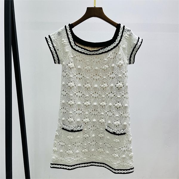 women's knits & tees spring / summer 22 one shoulder hollowed out flower embroidery medium length dress round neck hook short sleeve kn, White
women's knits & tees spring / summer 22 one shoulder hollowed out flower embroidery medium length dress round neck hook short sleeve kn, White